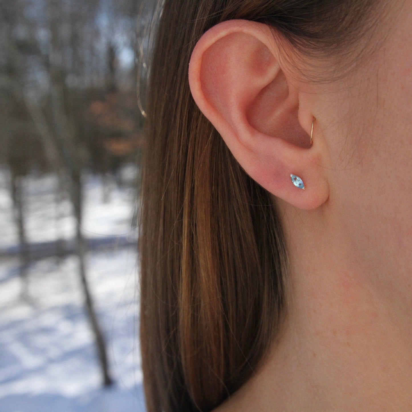 EAR Sterling Silver Blue Topaz Marquise Stud