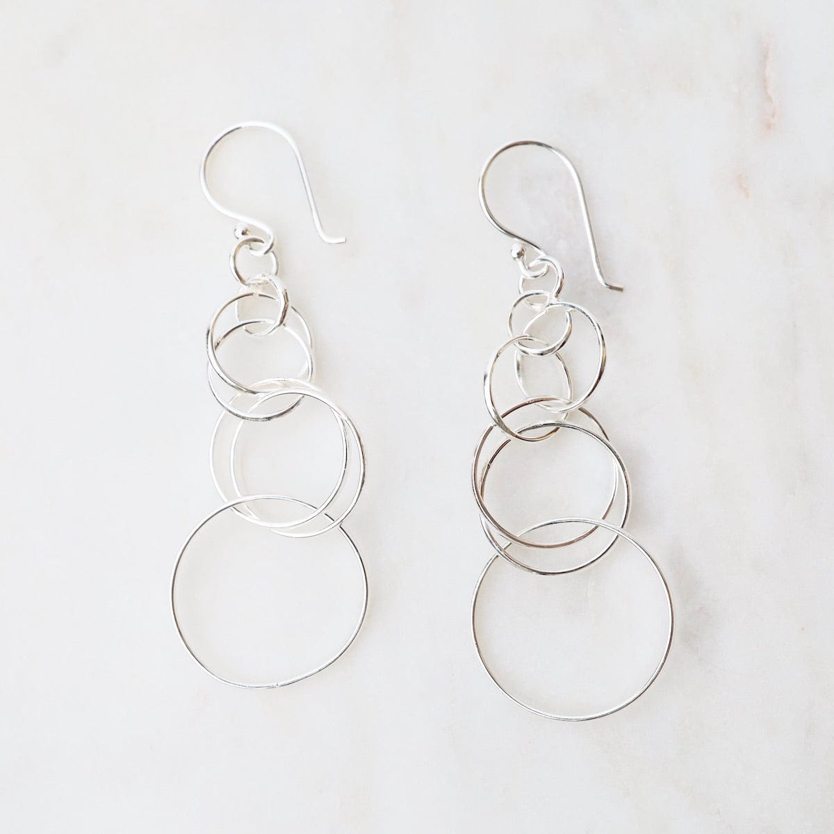 EAR Sterling Silver Circle Chain Earrings