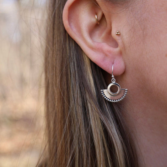 EAR Sterling Silver Circle Fan Earrings