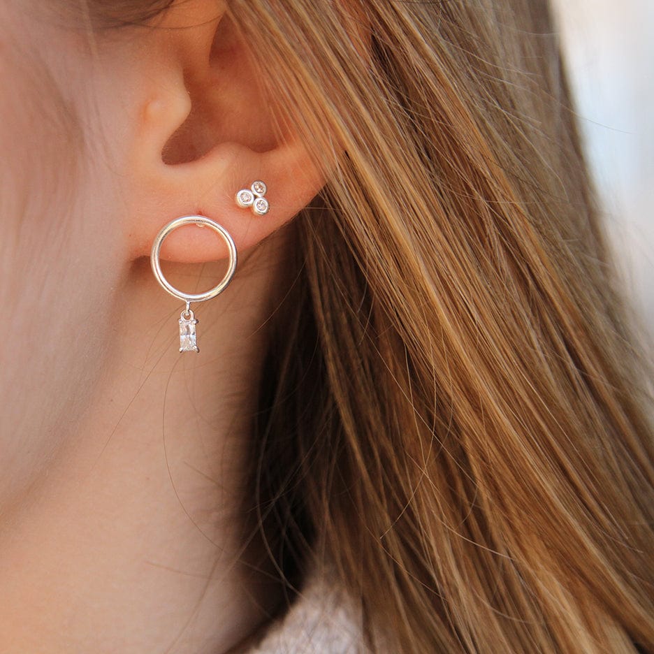 EAR Sterling Silver Circle Post With Hanging CZ Baguette
