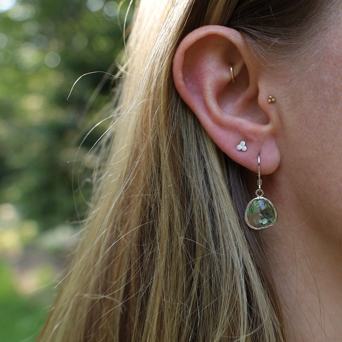 EAR Sterling Silver Crystal Lever Back Earrings - Chrysolite