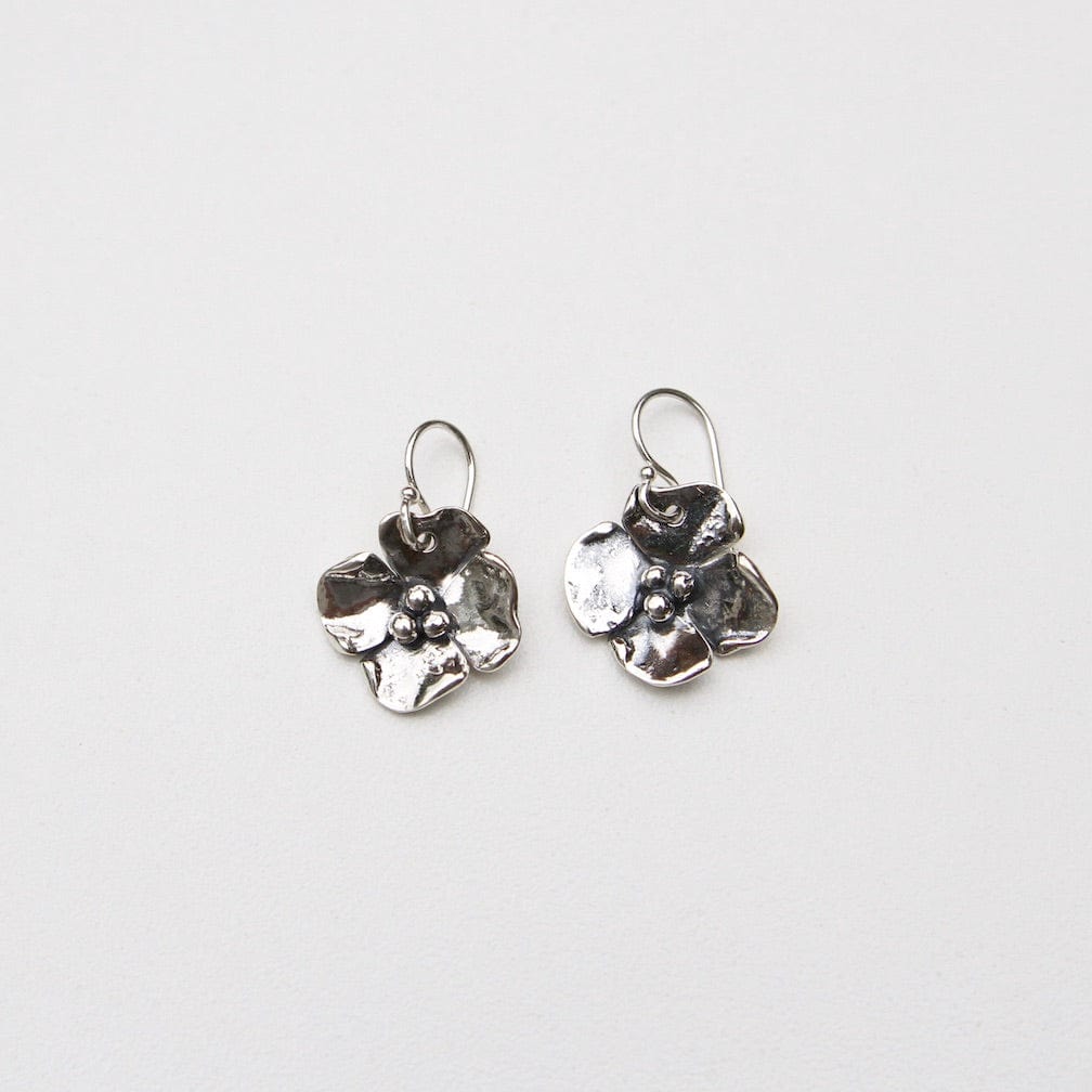 EAR Sterling Silver Dogwood Flower Earrings