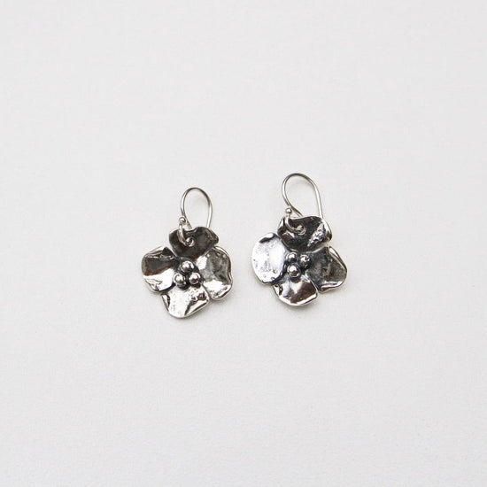 EAR Sterling Silver Dogwood Flower Earrings