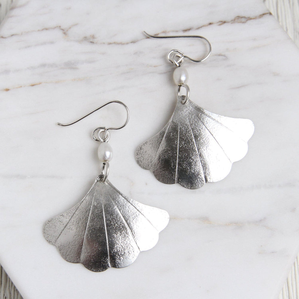 
                  
                    EAR Sterling Silver Ginkgo Leaf Earring
                  
                