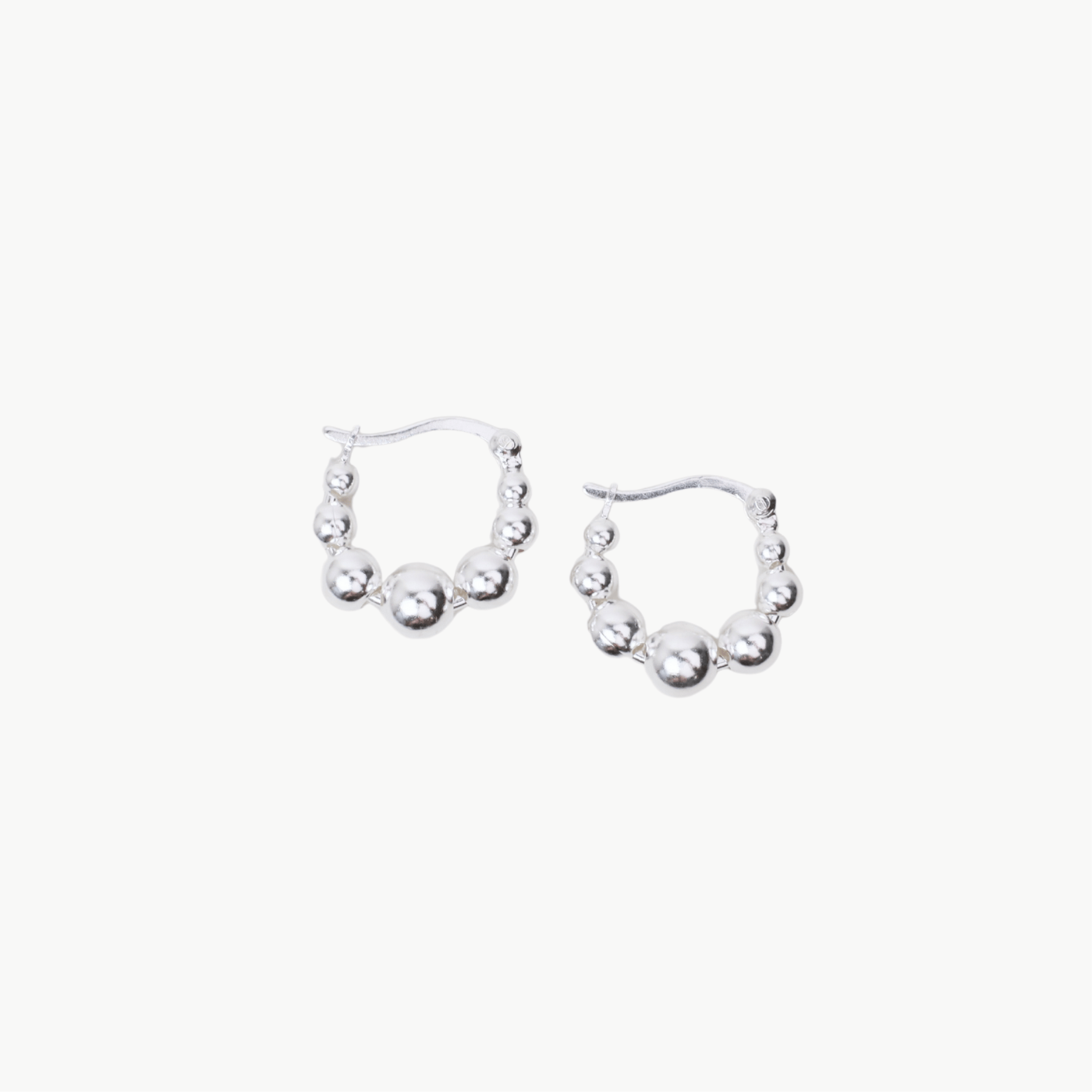 EAR Sterling Silver Graduated Ball Hoops
