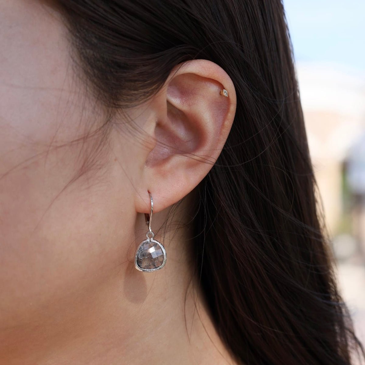 EAR Sterling Silver Grey Rock Crystal Lever Back Earrings