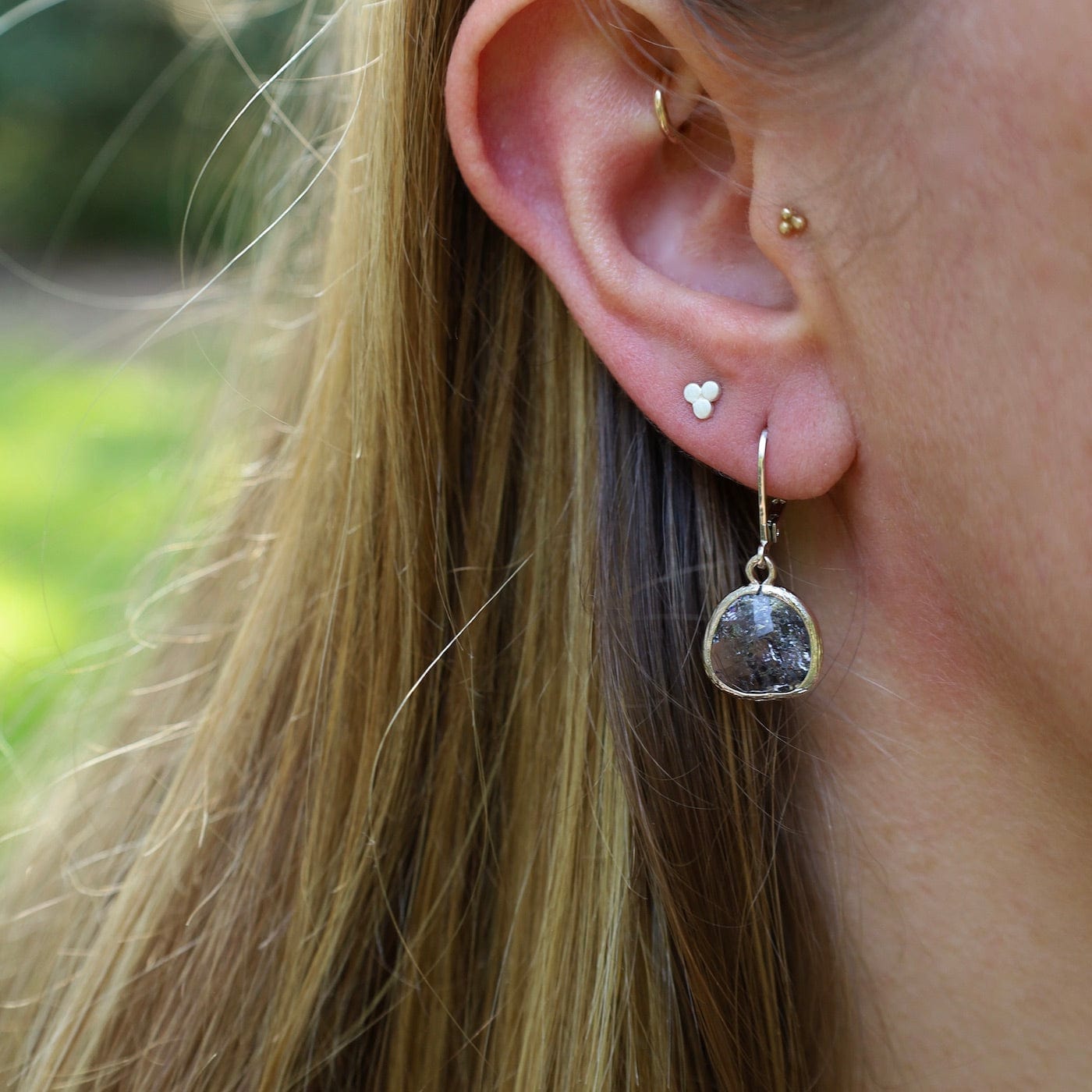EAR Sterling Silver Grey Rock Crystal Lever Back Earrings