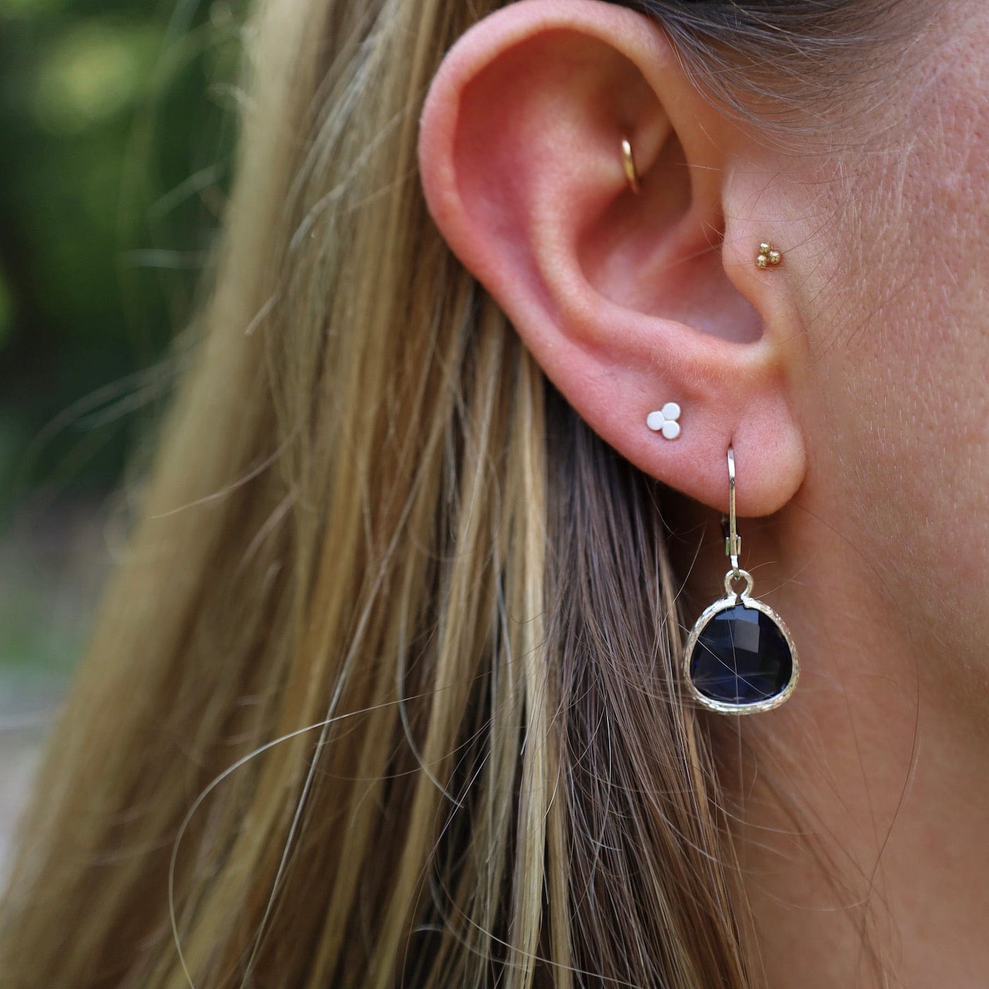 EAR Sterling Silver Montana Blue Crystal Lever Back Earrings