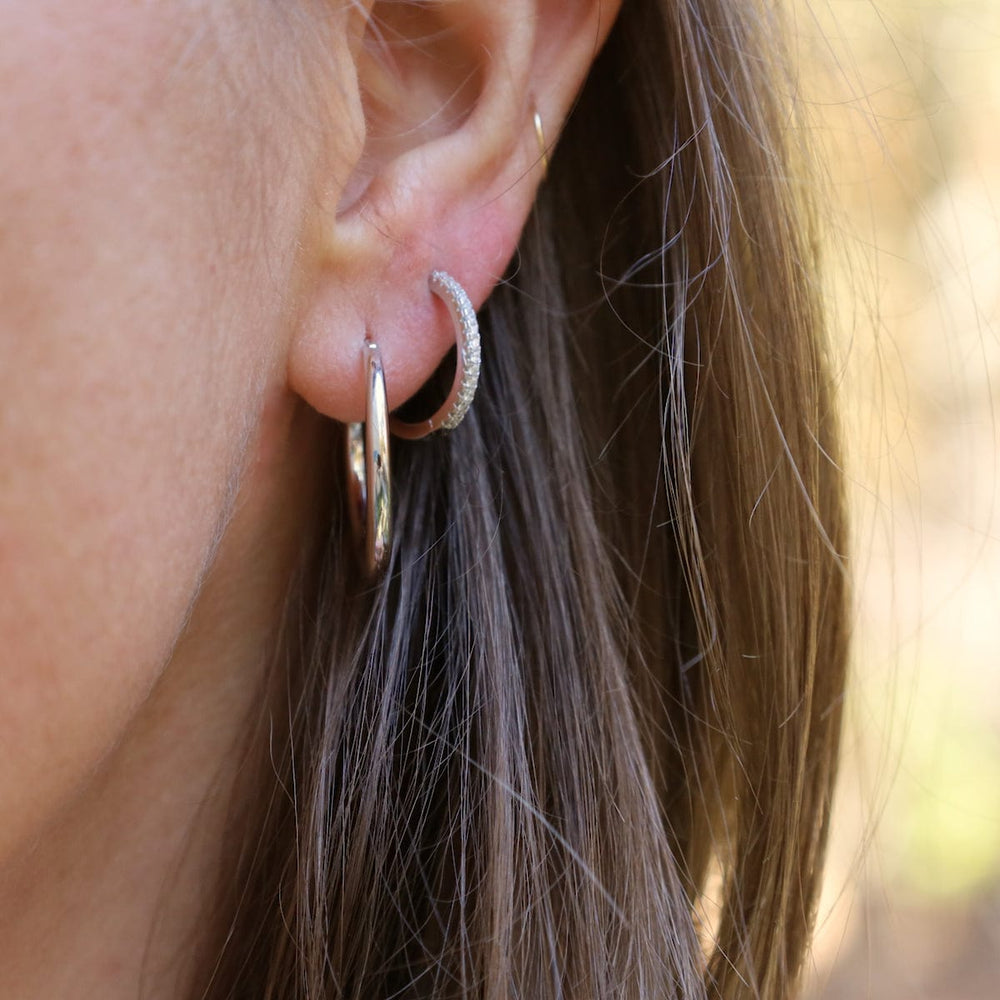 EAR Sterling Silver Sienna Tapered Hoop