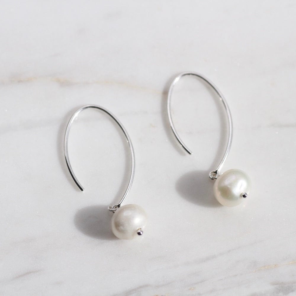 
                  
                    EAR Sterling Silver Small Oval With White Pearl Hoop
                  
                