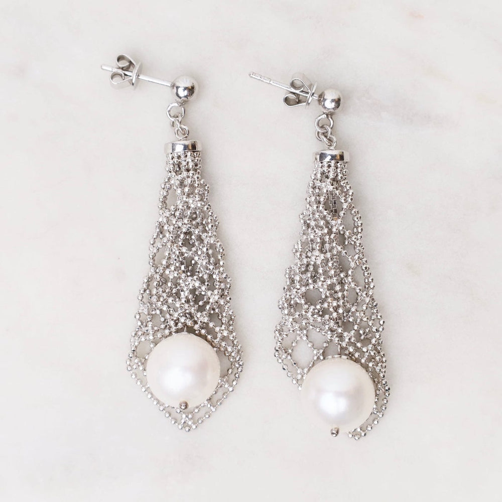 
                      
                        EAR Sterling Silver Woven Lantern Pearl Earrings
                      
                    