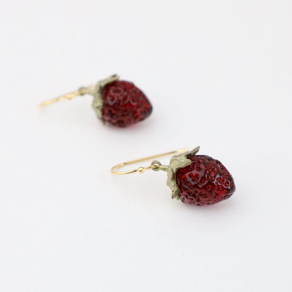 
                      
                        EAR Strawberry Dainty Earring
                      
                    