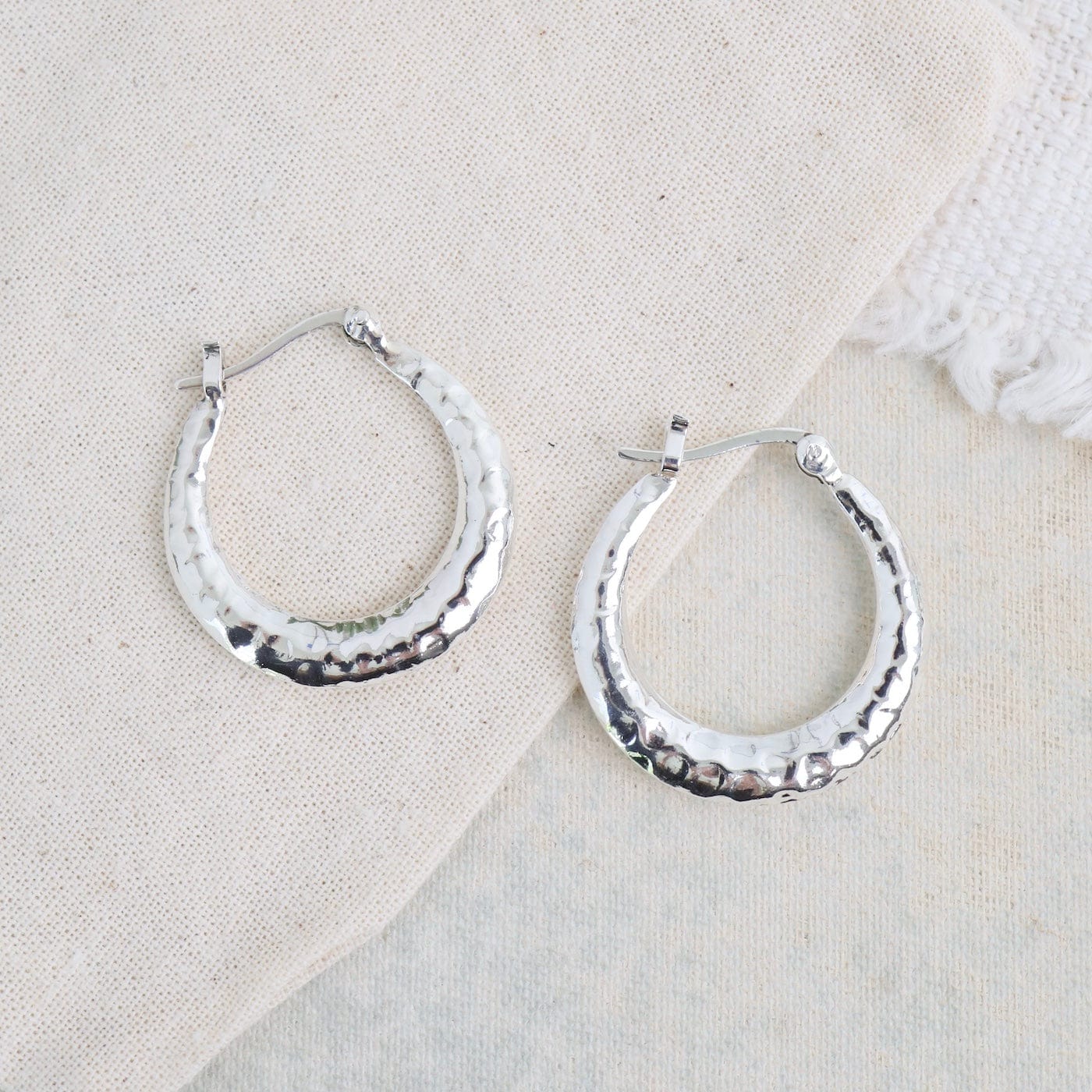 EAR Tapered Hammered Hoops