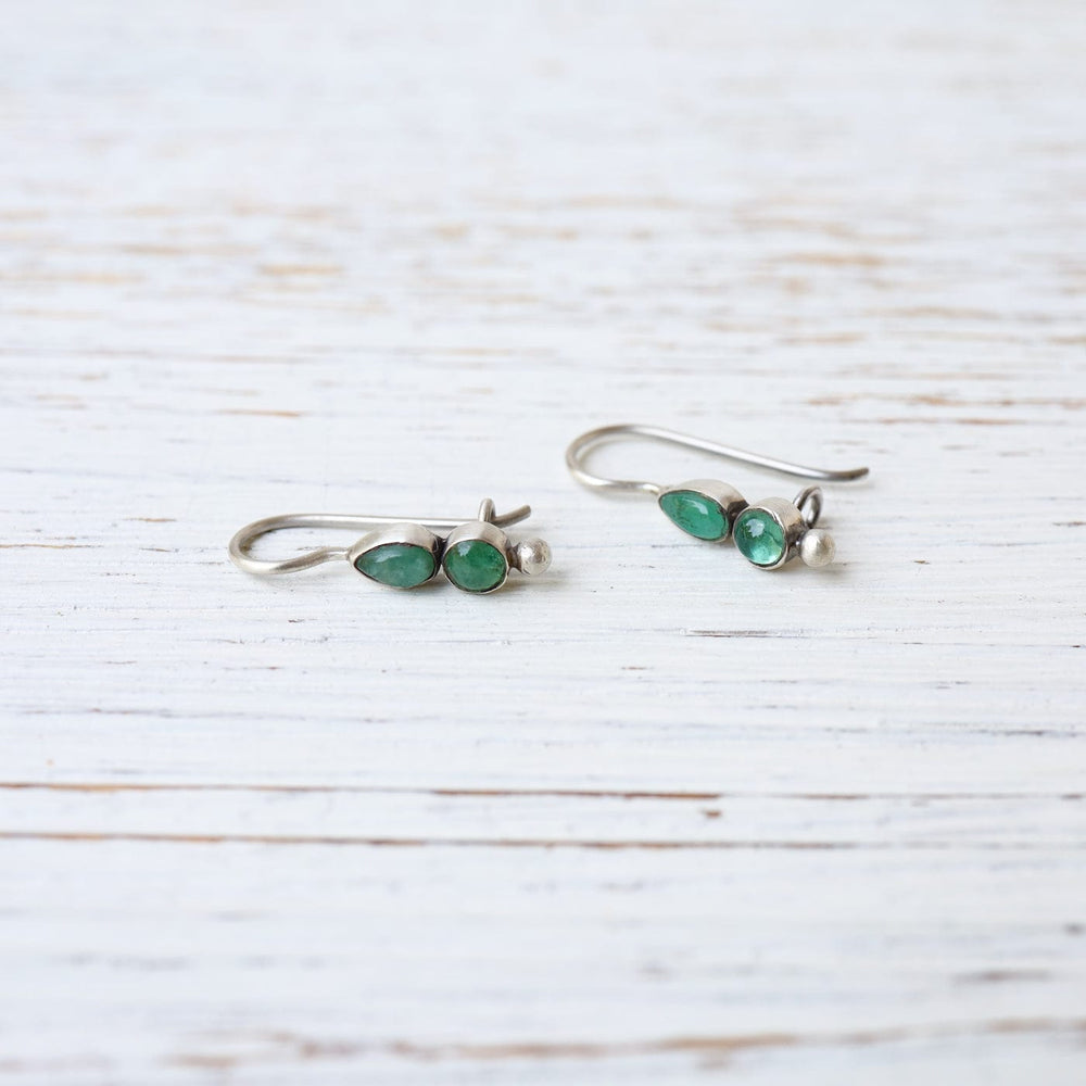 
                      
                        EAR Tiny Emerald Petal Drops
                      
                    