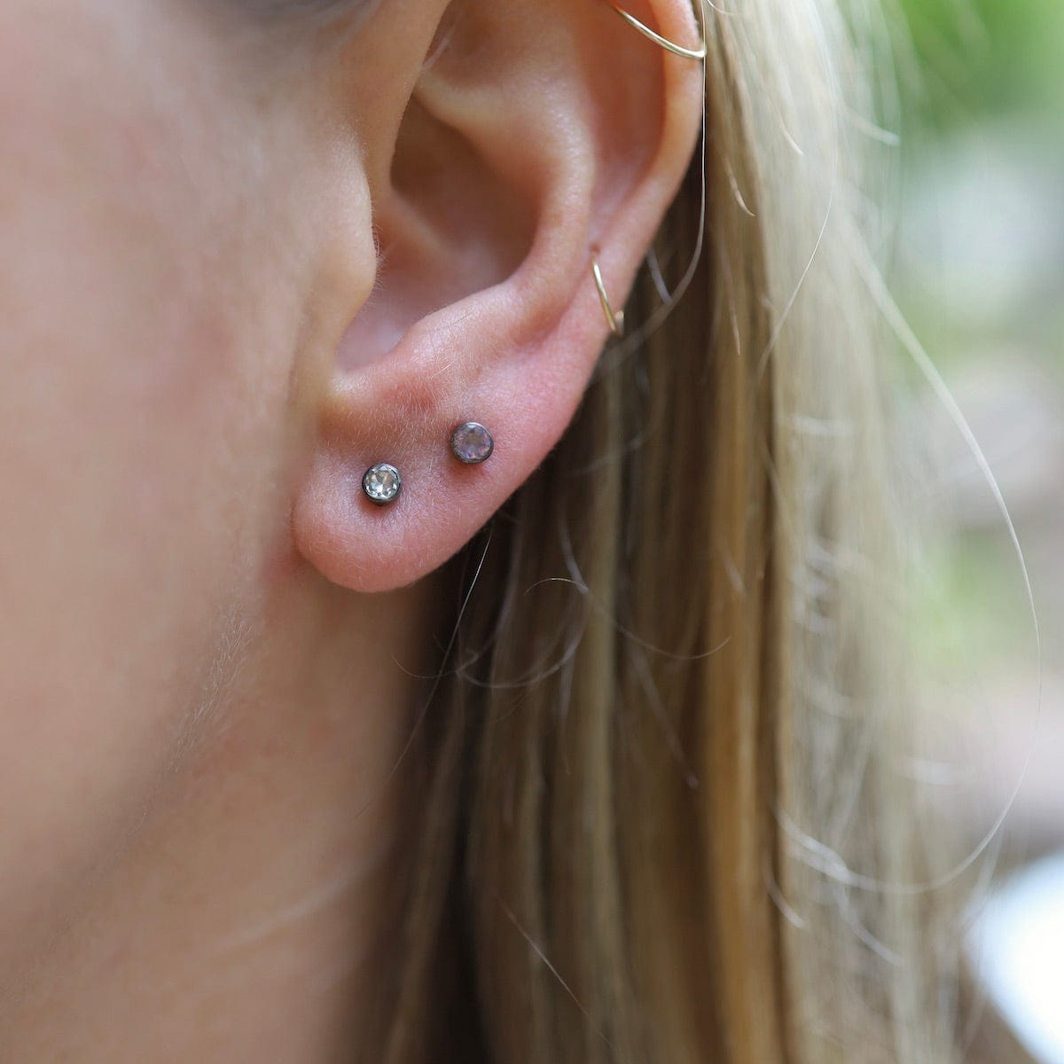 EAR Tiny Faceted Round Clear Quartz Stud Earrings