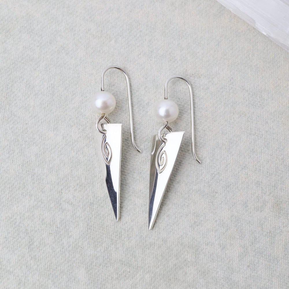 
                      
                        EAR Triangle Dangle Earrings with White Pearl
                      
                    