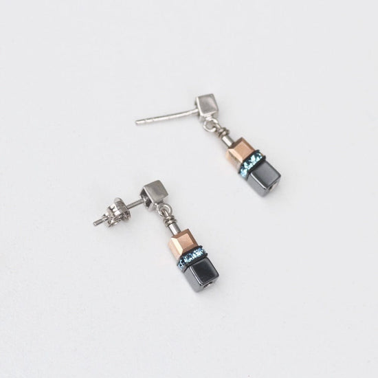 Load image into Gallery viewer, EAR TURQUOISE AND HEMATITE SMALL GEO CUBE EARRING
