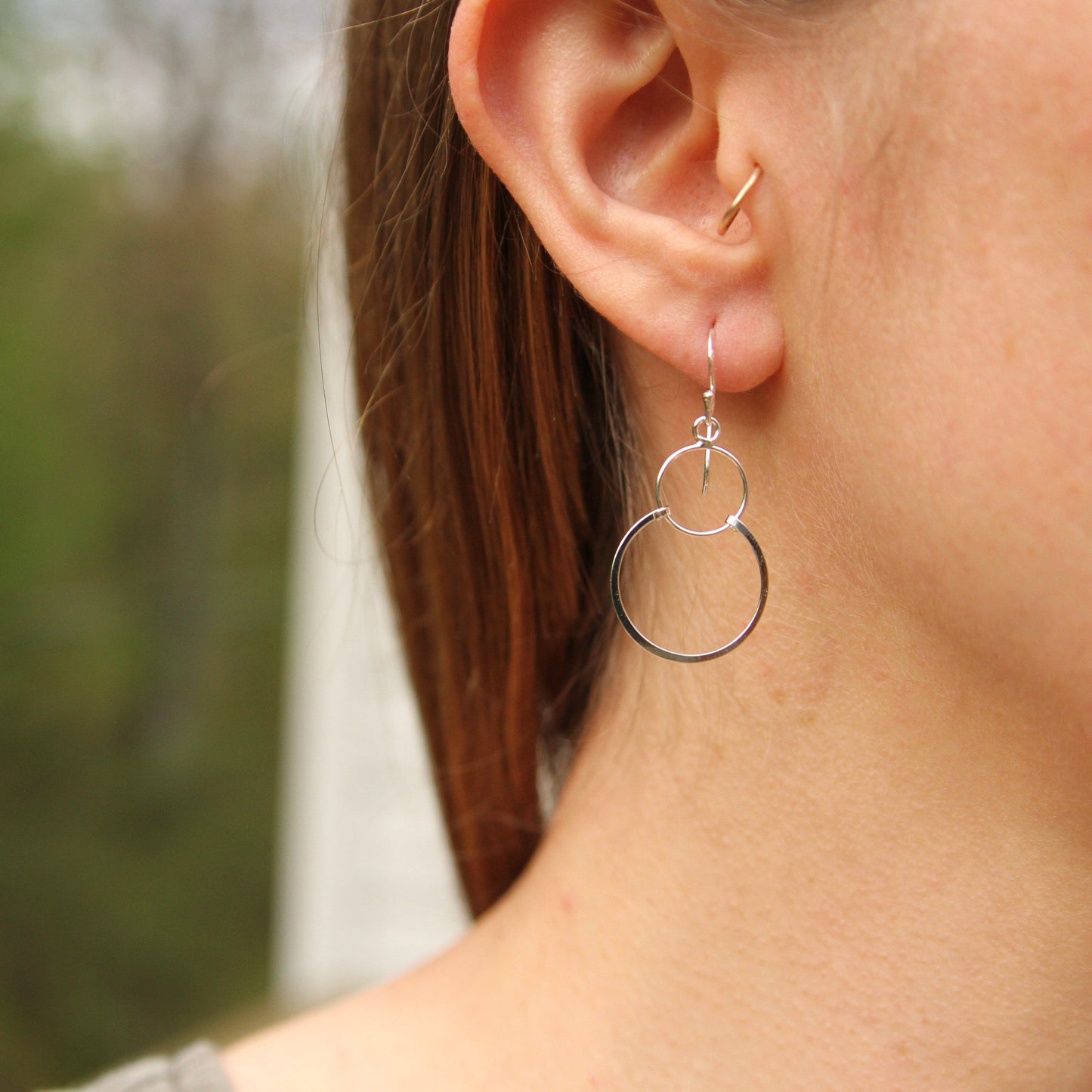 EAR Two Circles Dangle Earring
