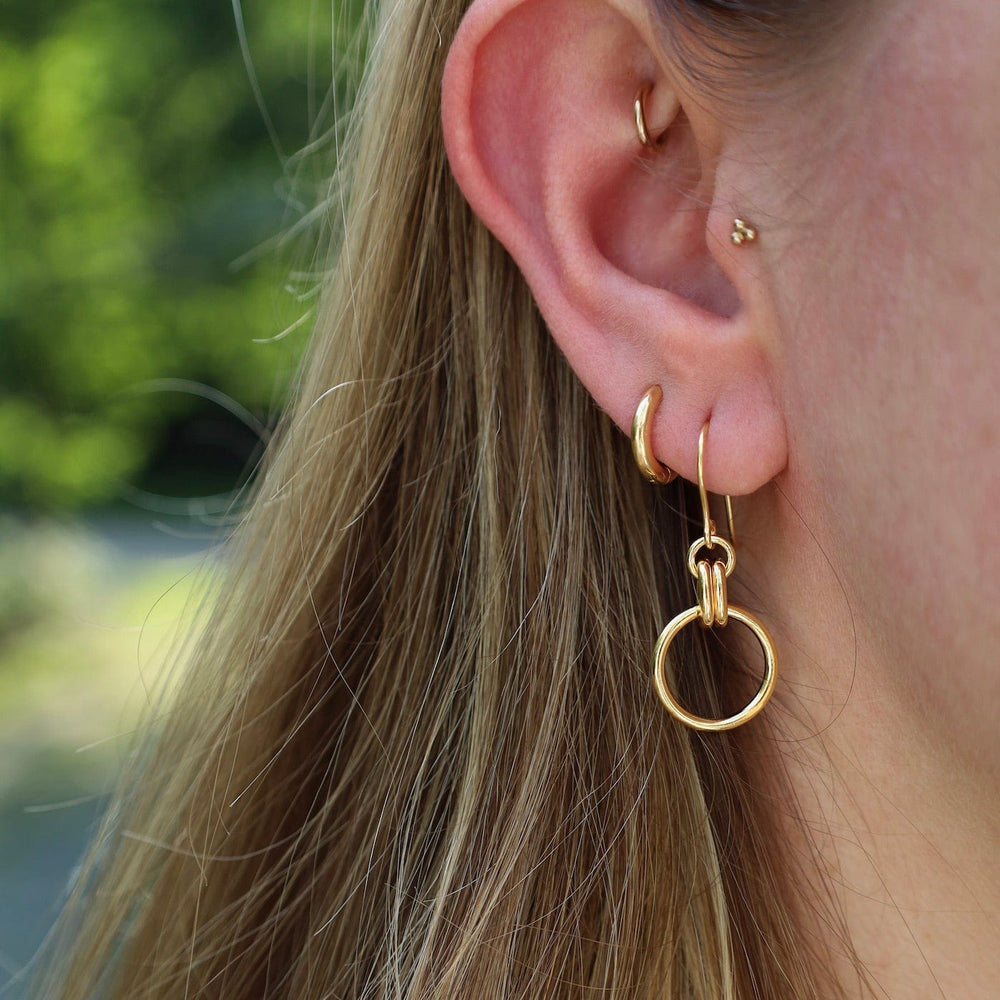 
                  
                    EAR-VRM 10mm Plain Click Huggie Hoop - Gold Vermeil
                  
                