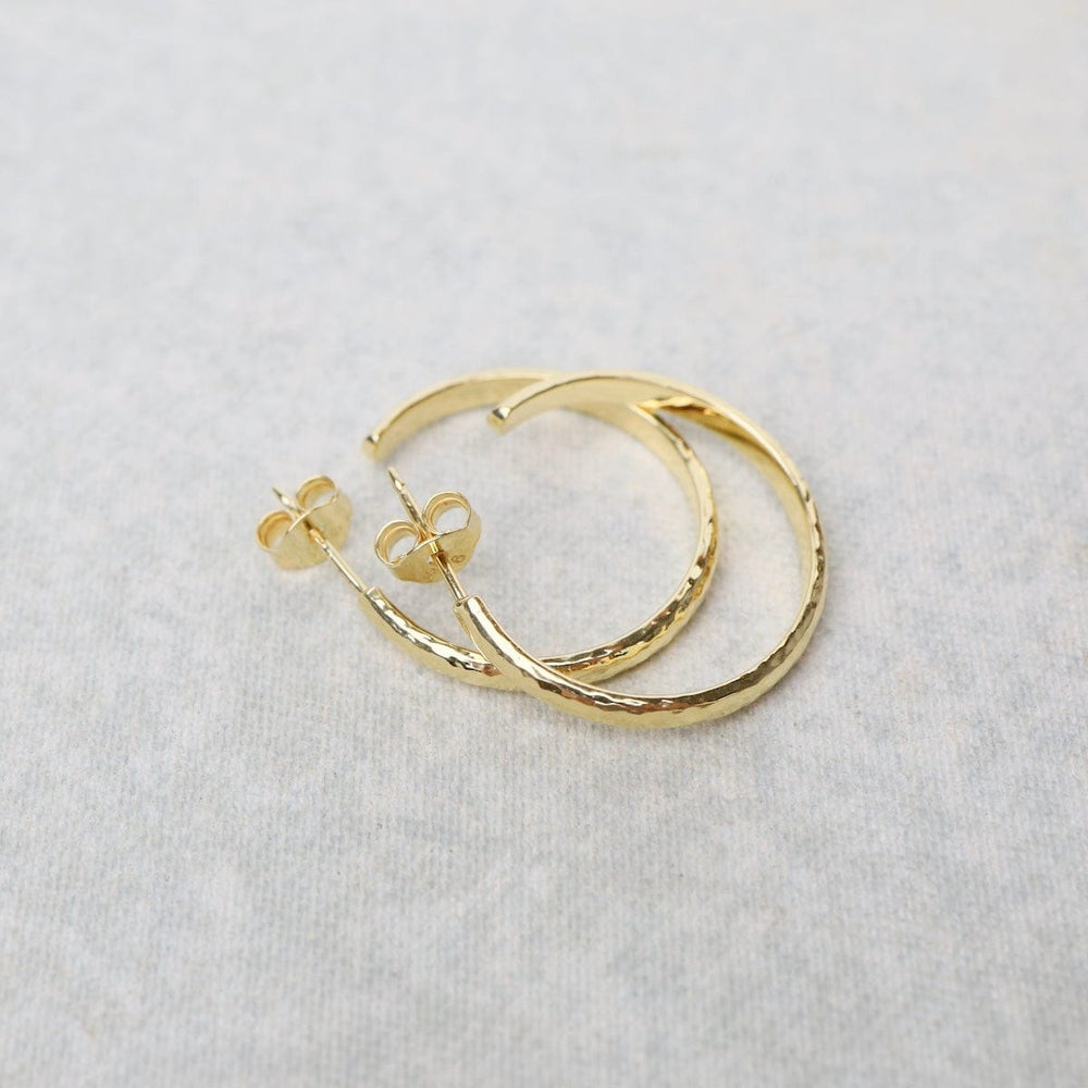 
                  
                    EAR-VRM 23mm Finely Hammered Hoops on Post - Gold Vermeil
                  
                