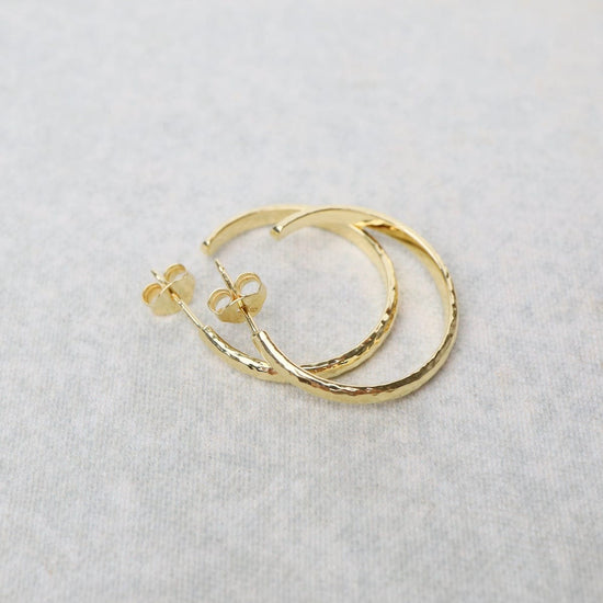 EAR-VRM 23mm Finely Hammered Hoops on Post - Gold Vermeil