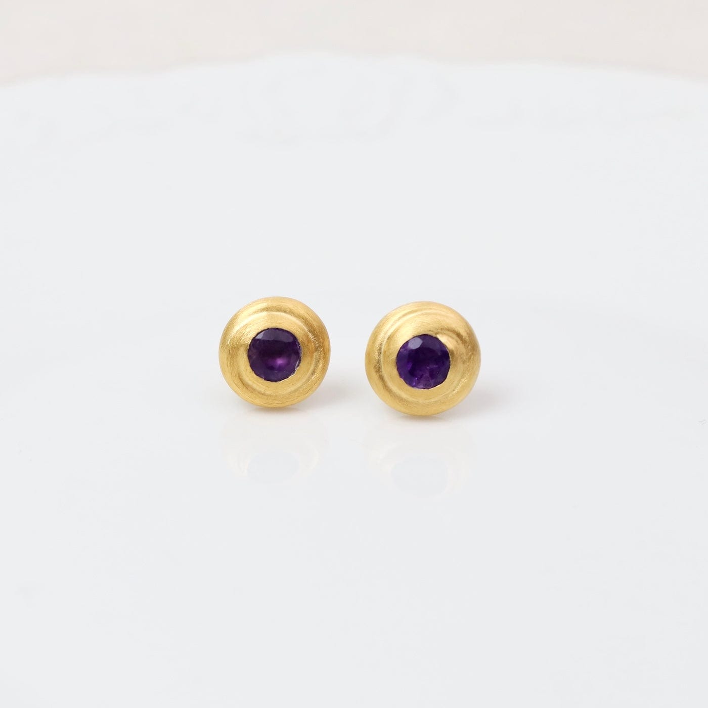 EAR-VRM Amethyst Swirl Post Earrings