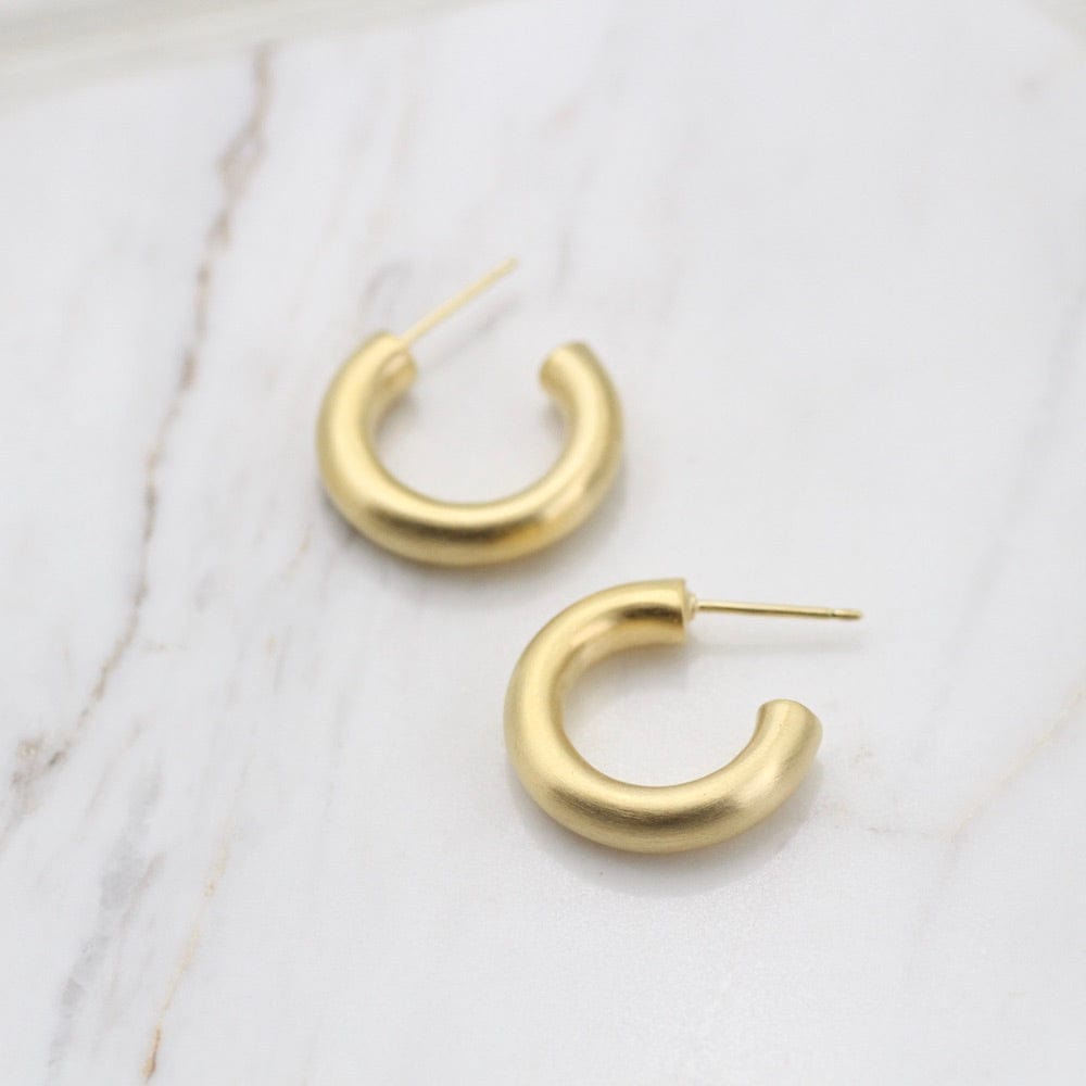 
                      
                        EAR-VRM Brushed Gold Vermeil Little Thick Tube Hoop
                      
                    