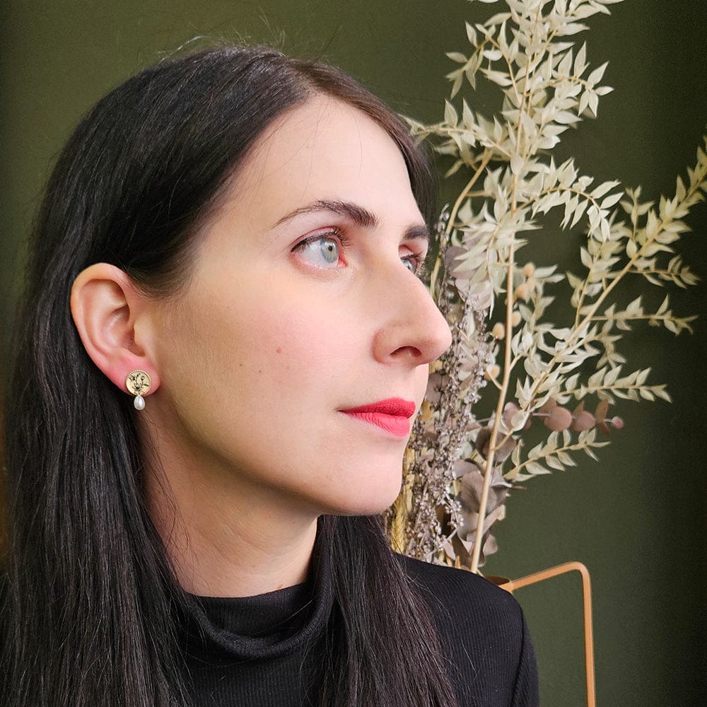 EAR-VRM Butterfly Pearl Stud Earrings