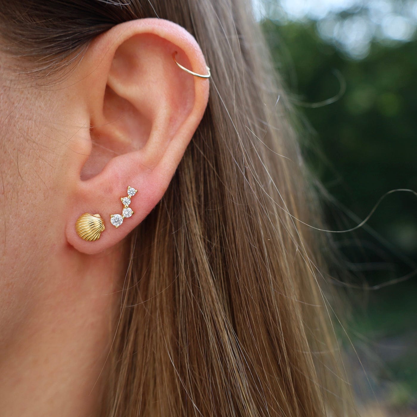 EAR-VRM Climbing CZ Cluster Stud Earrings - Polished Gold