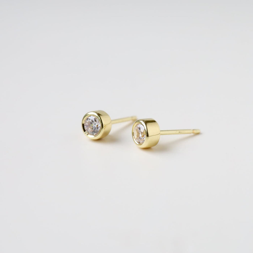 
                      
                        EAR-VRM Gold Vermeil CZ Bezel Set Stud Earring
                      
                    