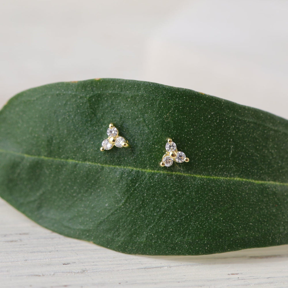 
                      
                        EAR-VRM Gold Vermeil Triangle Studs with 3 Prong-Set CZs
                      
                    