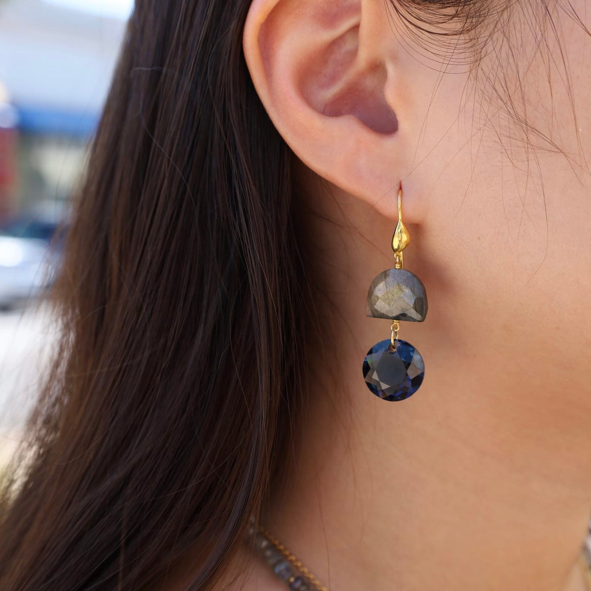 EAR-VRM Labradorite with Blue Crystal Drop Earrings