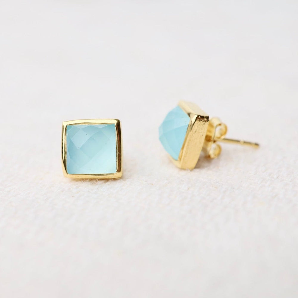 
                      
                        EAR-VRM Madeline Stud Earrings - Vermeil Square - Aqua Blue Chalcedony
                      
                    