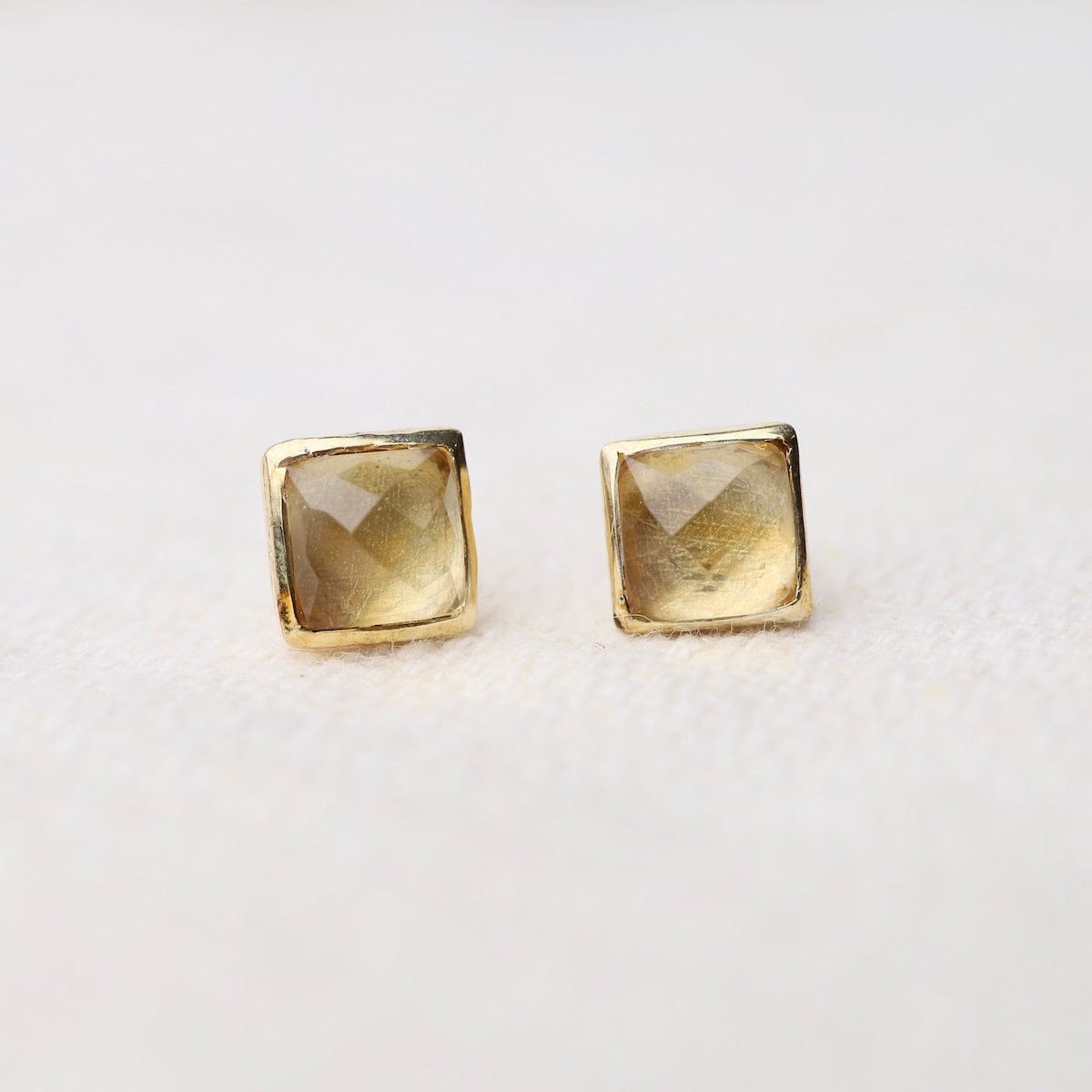 EAR-VRM Madeline Stud Earrings - Vermeil Square - Citrine