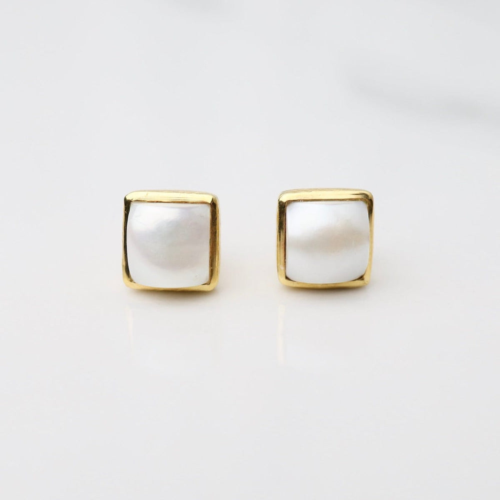 EAR-VRM Madeline Stud Earrings - Vermeil Square - Pearl