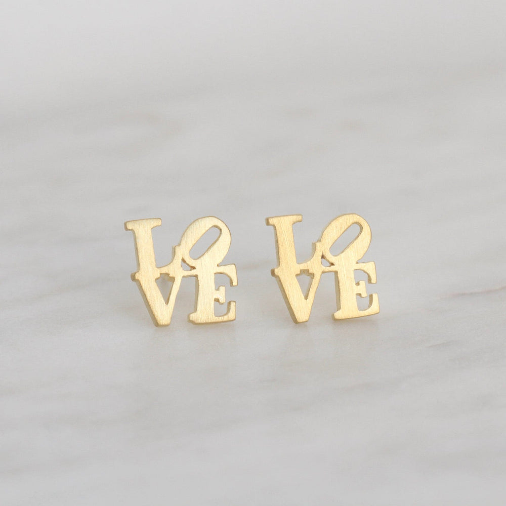 
                      
                        EAR-VRM Matte Gold Vermeil LOVE Sculpture Stud Earring
                      
                    