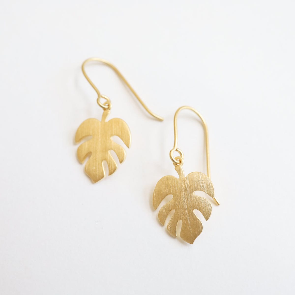 EAR-VRM Monstera Leaf Earring - Brushed Gold Vermeil