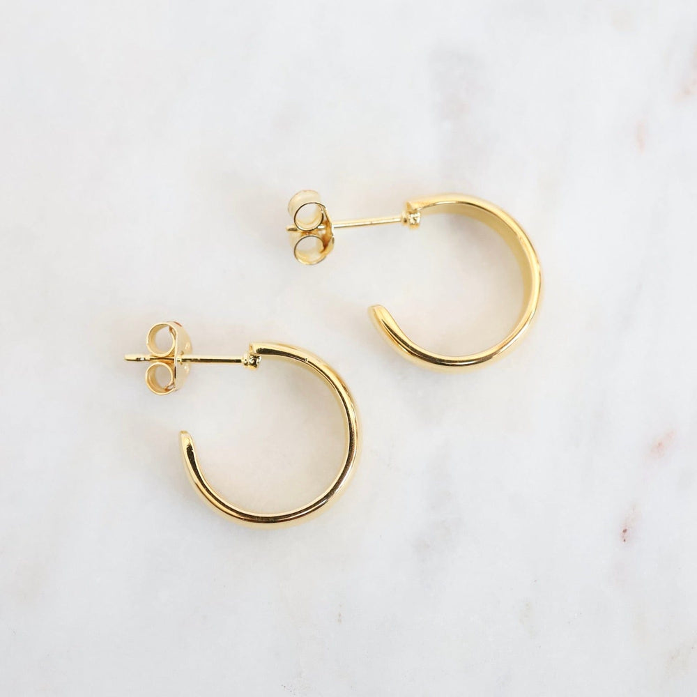 
                      
                        EAR-VRM Small Hoops on Post in Gold Vermeil
                      
                    