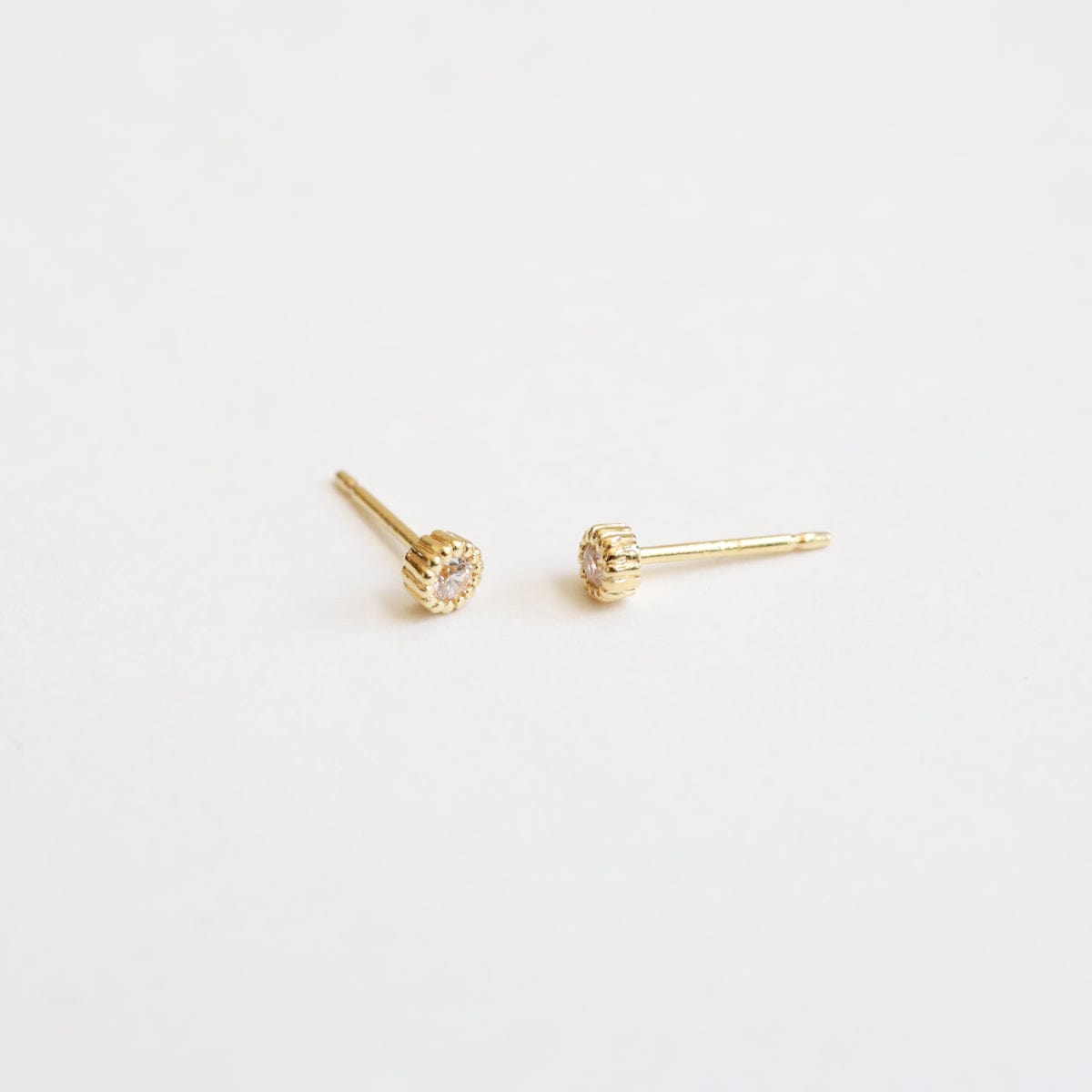 EAR-VRM Tiny Round Milgrain-Edge CZ Stud Earring - Gold Vermeil