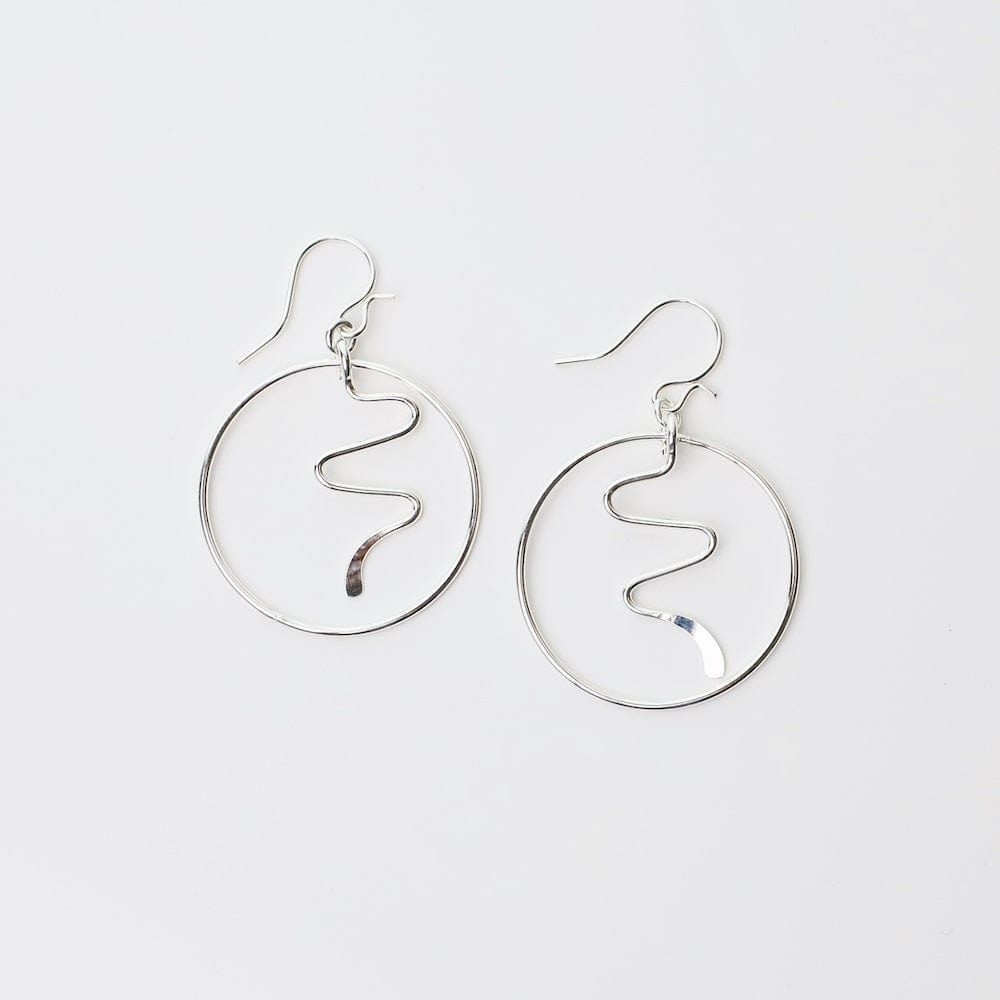 EAR Wavy Circle Dangle Earrings in Sterling Silver