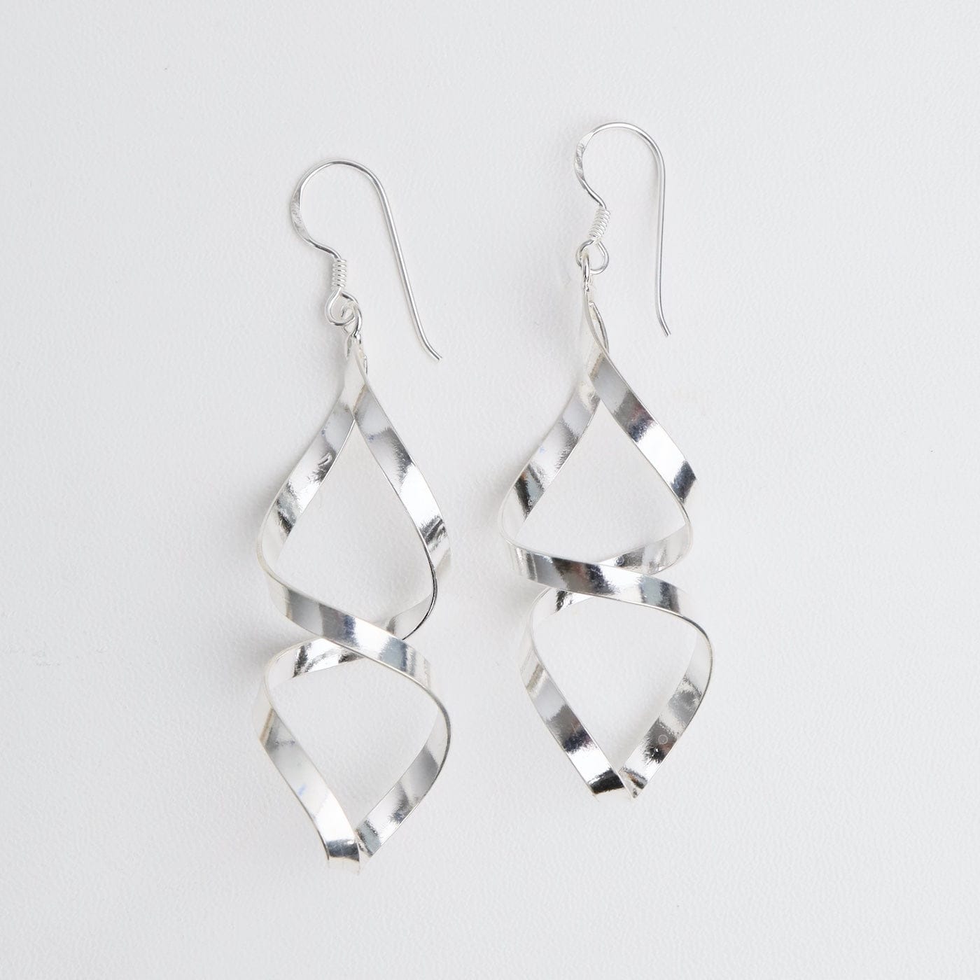 EAR Wide Ribbon Swirl Earrings