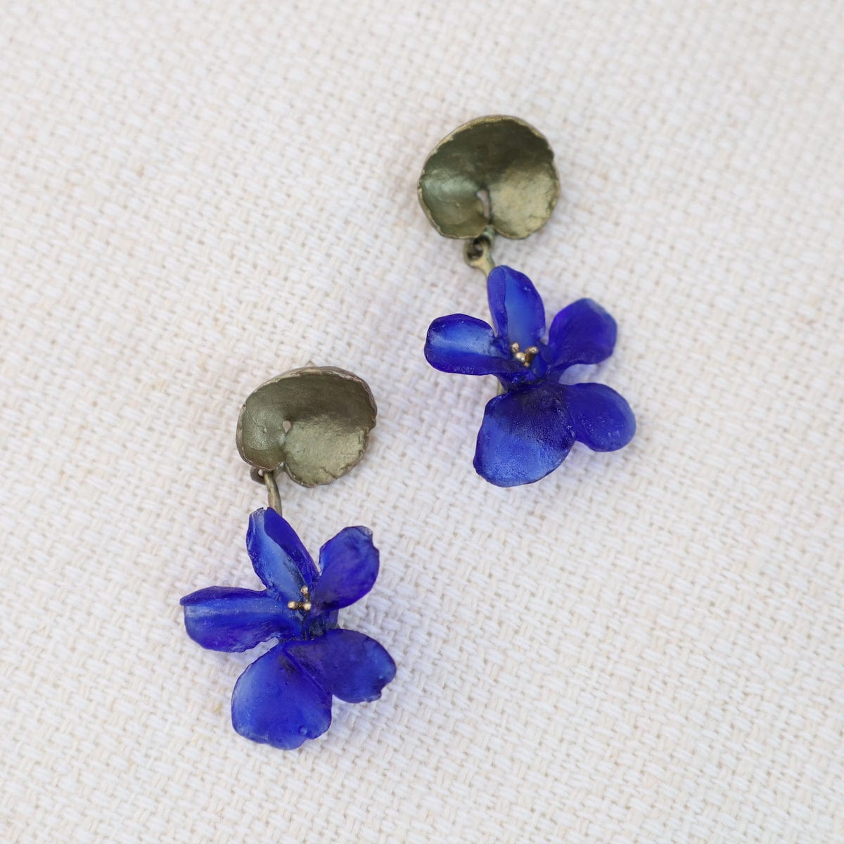 EAR Wild Violet Post Earrings