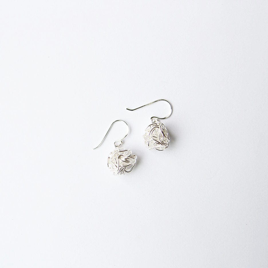 
                  
                    EAR Wire Scribble Ball Earring
                  
                