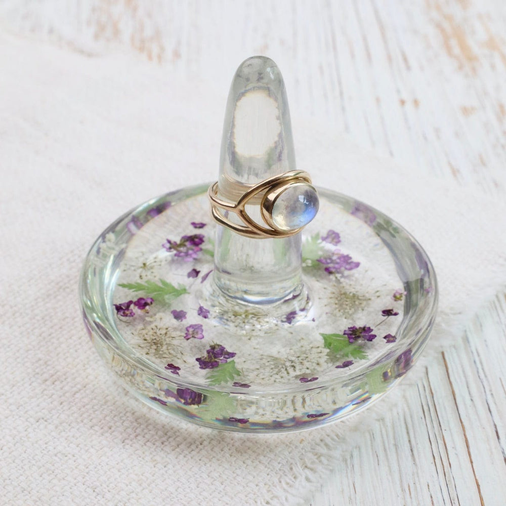 
                  
                    GIFT Botanical Purple & White Flowers Ring Holder
                  
                