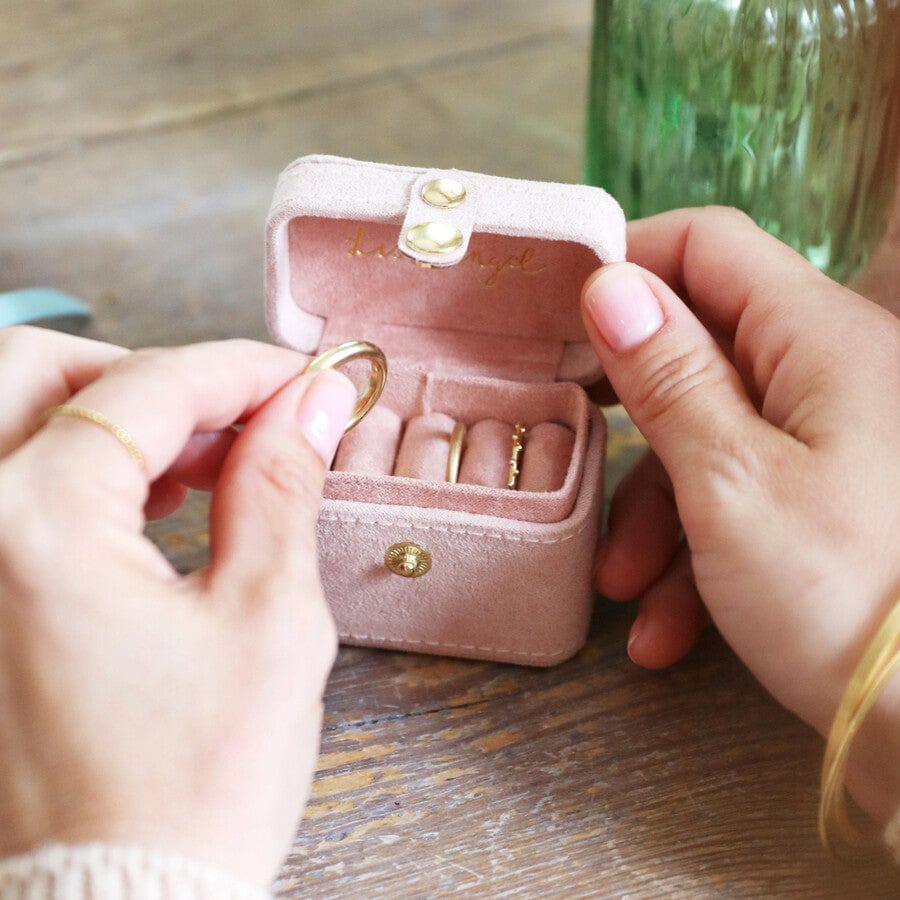 GIFT Embroidered Flowers Petite Velvet  Ring Box