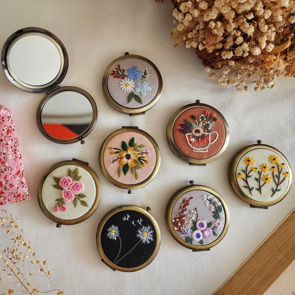 
                      
                        GIFT Floral Embroidered Compact Mirror - Flower Garden
                      
                    