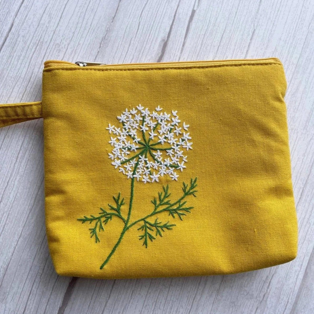 
                      
                        GIFT Flower Embroidered Cosmetic Bag - Dandelion
                      
                    