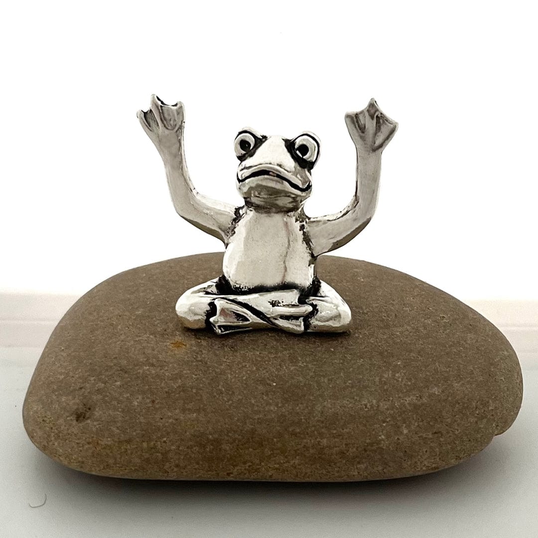 GIFT Frog Sitting Ring Holder