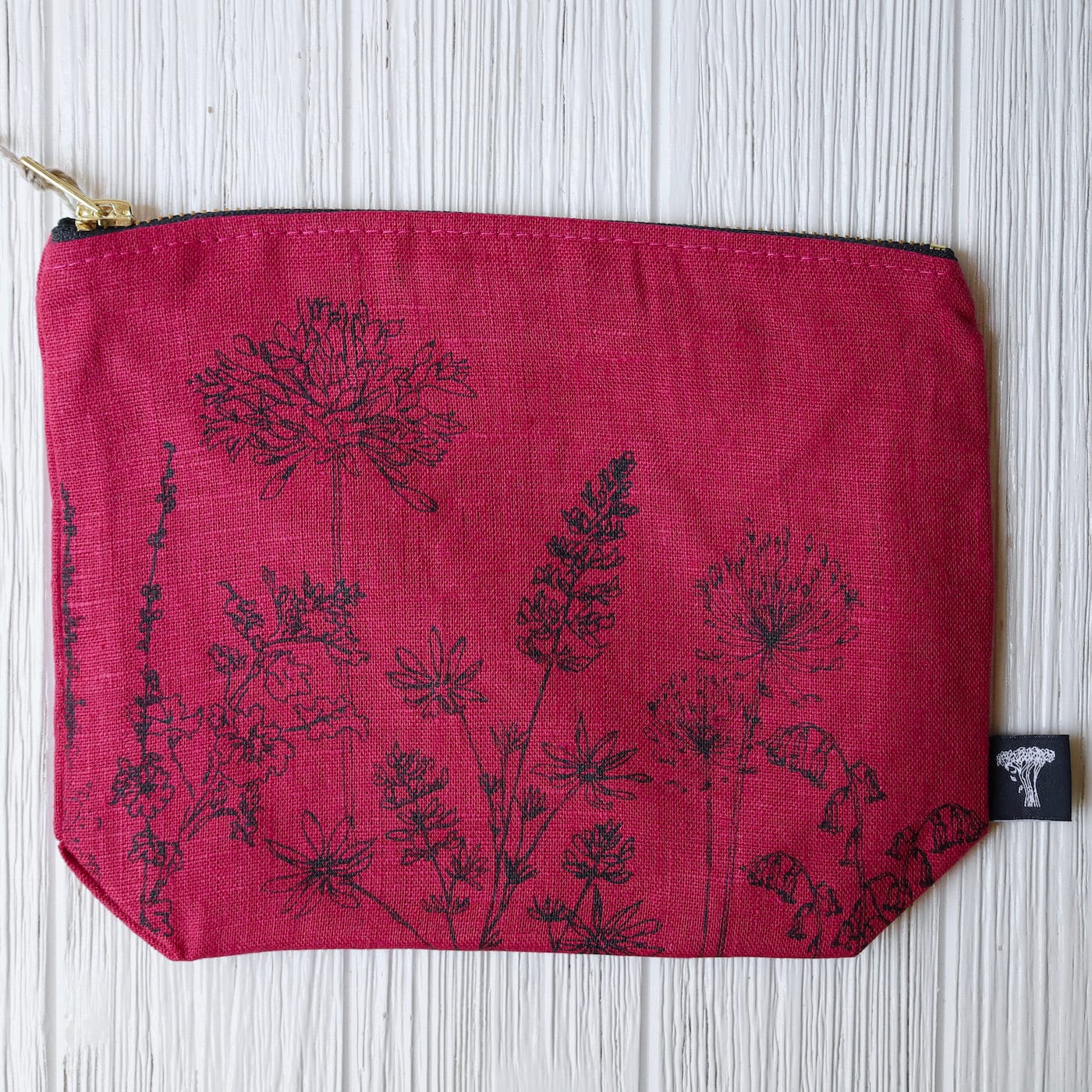 GIFT Garden Toiletry Bag ~ Raspberry Red Linen