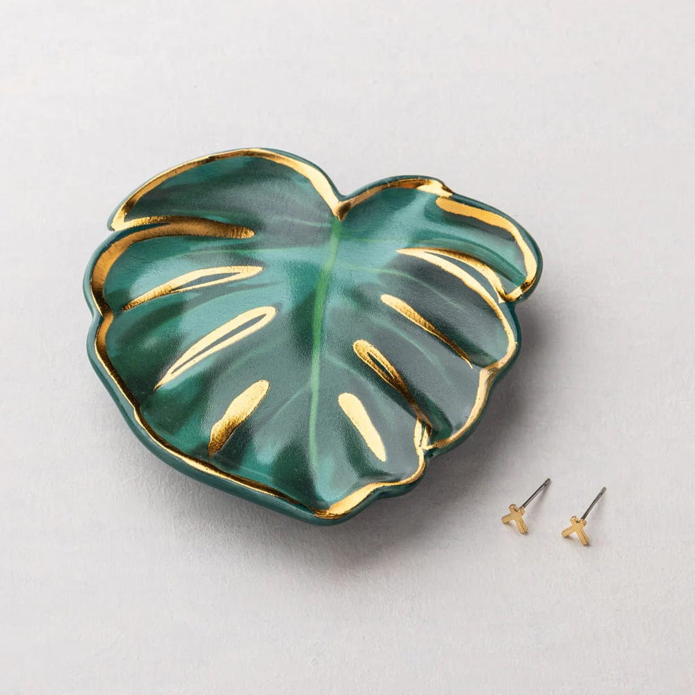 
                  
                    GIFT Jewelry Dish & Stud Earring Set - Leaf/Sage
                  
                